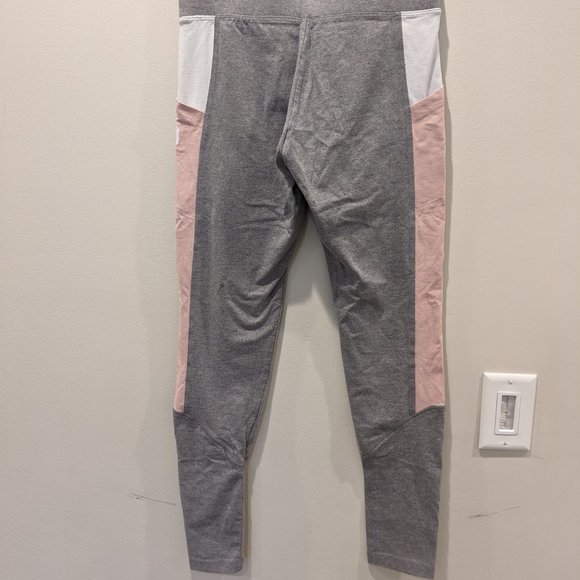 PINK | Victoria’s Secret Gray and Pink Yoga Leggings Sz S - Picture 3 of 5
